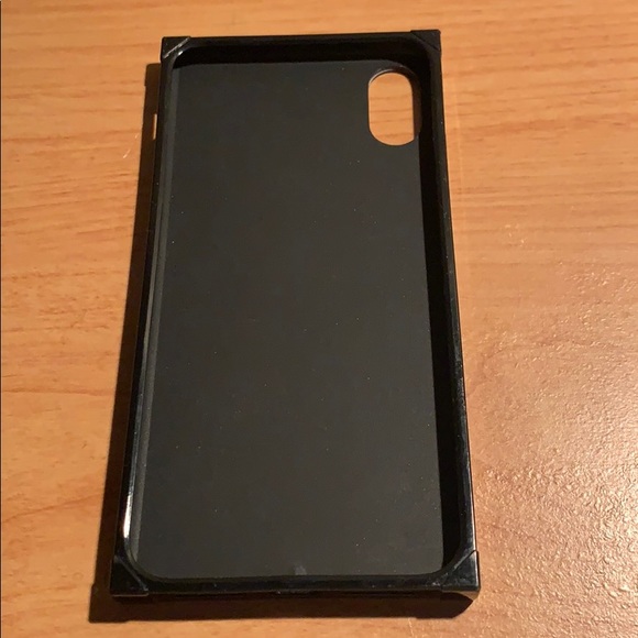 Xs max Iphone case - Picture 2 of 3